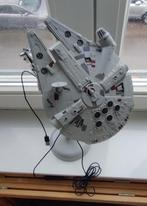Millennium Falcon Bureaulamp - Star Wars Fan!, Science Fiction, Ophalen of Verzenden, Zo goed als nieuw, Minder dan 100 cm