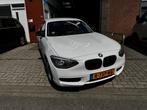 BMW 1-Serie 114I 75KW 5-DR 2013 Wit, Auto's, 1-Serie, 65 €/maand, Achterwielaandrijving, 4 cilinders