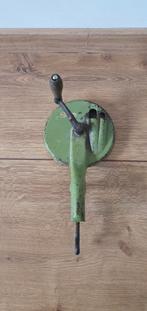 Oude vintage groene snijbonen molen, Ophalen of Verzenden, Gebruikt