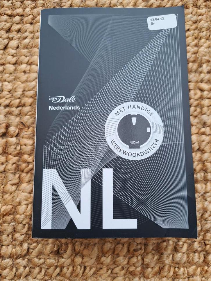 Van Dale Pocketwoordenboek Nederlands, Boeken, Woordenboeken, Zo goed als nieuw, Nederlands, Van Dale, Verzenden