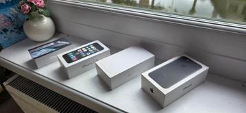iPone doosjes (zonder telefoon) beschikbaar voor biedingen