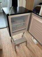 Exquisit Mini vriezer zgan, Ophalen, Minder dan 85 cm, Met vriesvak, Minder dan 75 liter