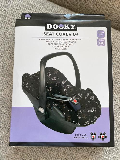 Dooky Carseat cover/ hoesje 0+ new, Kinderen en Baby's, Autostoeltjes, Nieuw, Overige merken, Autogordel, Ophalen of Verzenden