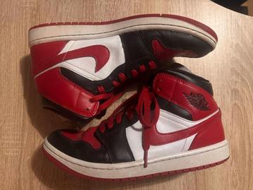 Nike Air Jordan 1 Mid | Maat 42 beschikbaar voor biedingen