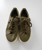 Stradivarius sneakers groen mt 38, Ophalen of Verzenden, Sneakers of Gympen, Stradivarius, Gedragen
