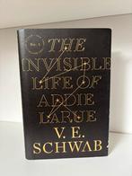 The Invisible Life of Addie Larue - V.E Schwab, Boeken, Ophalen of Verzenden, Zo goed als nieuw