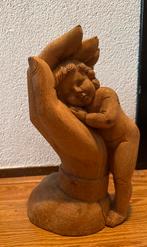 Houten Beeld: Hand met Kind, Antiek en Kunst, Ophalen of Verzenden