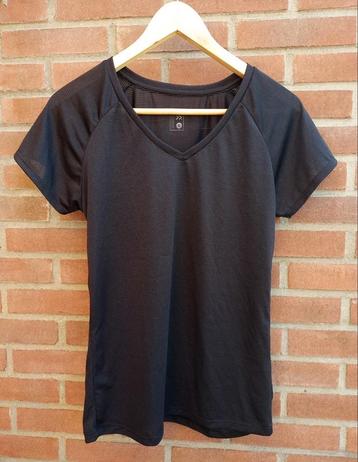Sport T-shirt zwart maat S/M  beschikbaar voor biedingen