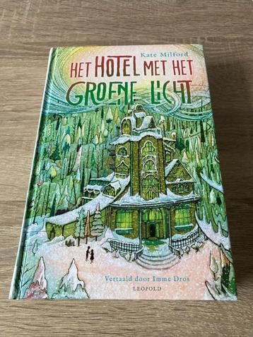 Kate Milford - Het hotel met het groene licht - nieuw beschikbaar voor biedingen