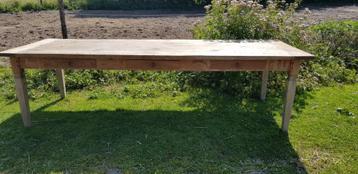 Grote Eet tafel beschikbaar voor biedingen