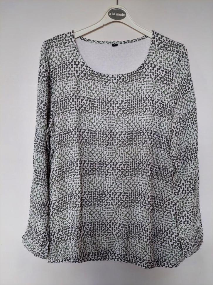 Zo goed als nieuw blossom shirt van Bonaparte, Maat L, Kleding | Dames, T-shirts, Zo goed als nieuw, Maat 42/44 (L), Groen, Korte mouw