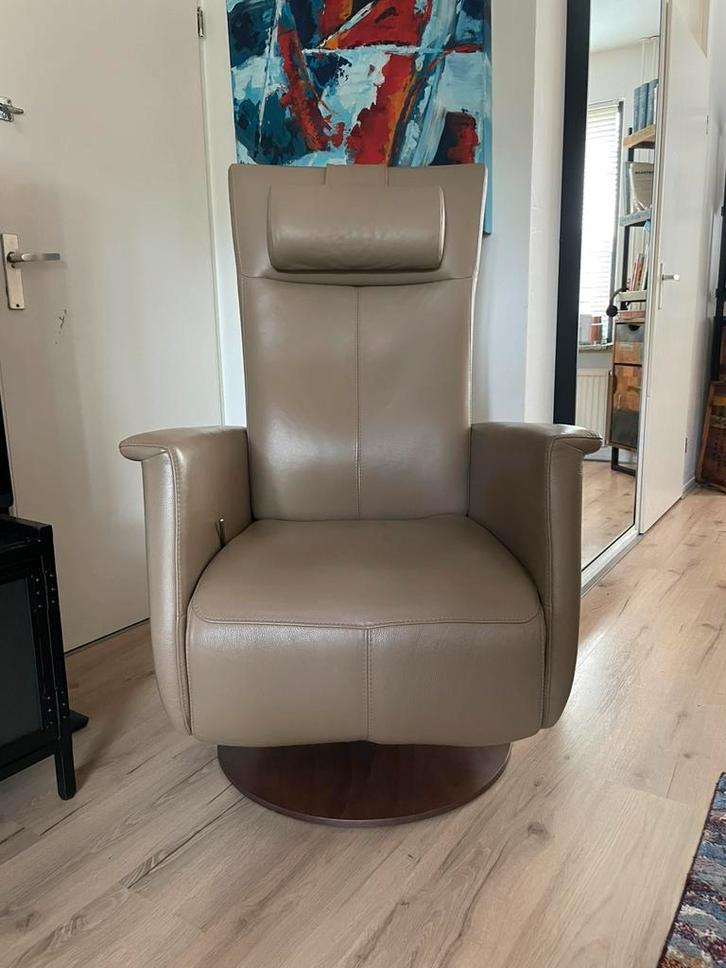 RelaxFauteuil Prominent RelaxStoel ZGAN (Nieuwstaat), Huis en Inrichting, Fauteuils, Zo goed als nieuw, Leer, 50 tot 75 cm, Minder dan 75 cm