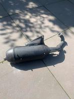 Piaggio 125cc/150cc/180cc uitlaat met bocht, Ophalen