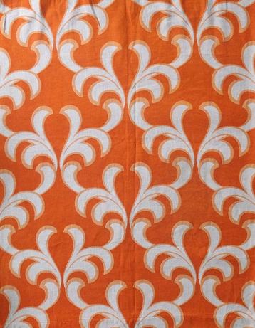 Vintage oranje gordijnen uit '70 seventies beschikbaar voor biedingen