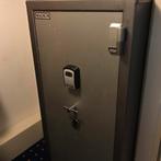 Magnum Kluis - 61,5x40,5x134,5 cm - Veelzijdig in gebruik, Huis en Inrichting, Ophalen, Gebruikt, Brandkast