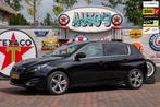 Peugeot 308 1.2 PureTech GT-line 1 e Eigenaar +NAP NL-auto, Gebruikt, Euro 6, Leder en Stof, Zwart