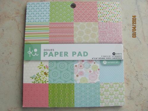 NIEUWSTAAT Ki MEMORIES papier DOILIES Paper Pad 2-zijdig, Hobby en Vrije tijd, Kaarten | Zelf maken, Nieuw, Overige typen, Overige thema's