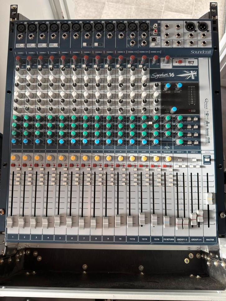 Soundcraft Signature 16 Mengpaneel, Muziek en Instrumenten, Mengpanelen, Gebruikt, 10 tot 20 kanalen, Microfooningang, Ophalen