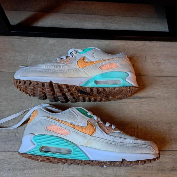 Nike Air Max 90 Happy Pineapple Maat 39, Kleding | Dames, Schoenen, Gedragen, Sneakers of Gympen, Beige, Ophalen of Verzenden