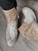 Mjus 41 white washed snake, Camel cut out laarsjes boots, Kleding | Dames, Mjus, Nieuw, Lage of Enkellaarzen, Beige