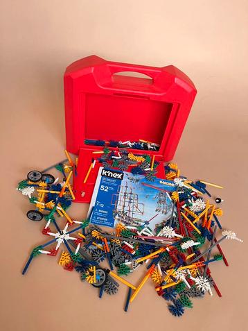 Knex K'nex 750-delige koffer 25ste verjaardag. Nieuwstaat beschikbaar voor biedingen
