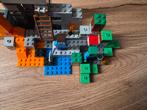 Lego Minecraft De Grot 21113, Kinderen en Baby's, Speelgoed | Duplo en Lego, Ophalen of Verzenden, Gebruikt