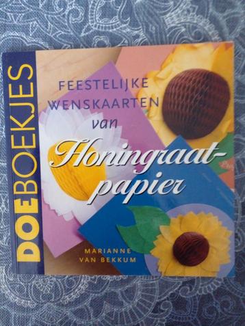 Wenskaarten van Honingraatpapier - Doe Boekjes beschikbaar voor biedingen
