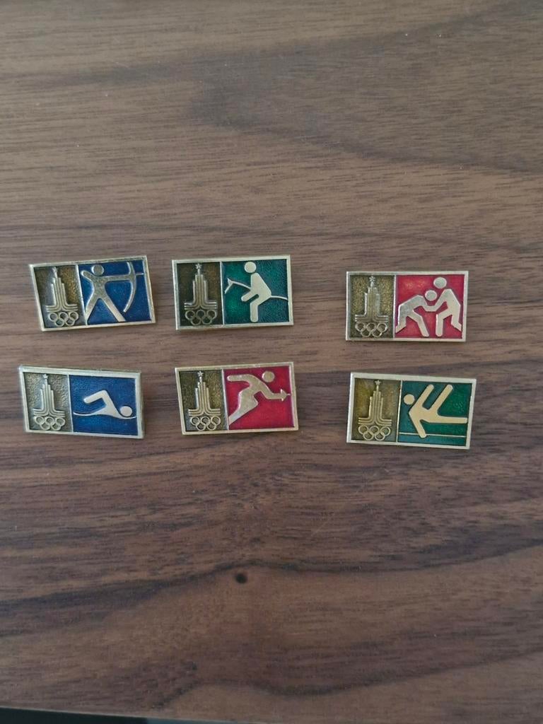R 001 Olympische Spelen Speldjes Collectie Moskou 1988, Ophalen of Verzenden, Gebruikt, Sport, Speldje of Pin
