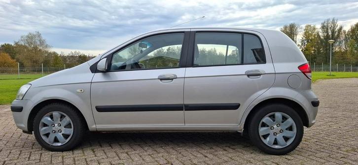 Hyundai Getz 1.3 5DRS 2005 Grijs, Auto's, Hyundai, Particulier, Getz, Benzine, B, Hatchback, Handgeschakeld, Origineel Nederlands