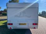 Adria 5206UP Bouwjaar 1998 | Boiler | Voortent | Frans bed |, Caravans en Kamperen, Caravans, Koelkast, Rondzit, Frans bed, Bedrijf
