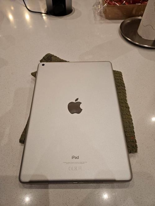 Ipad 9e Gen. 2021 64mb, Computers en Software, Apple iPads, Gebruikt, Apple iPad, Wi-Fi, 10 inch, 64 GB, Grijs, Ophalen of Verzenden