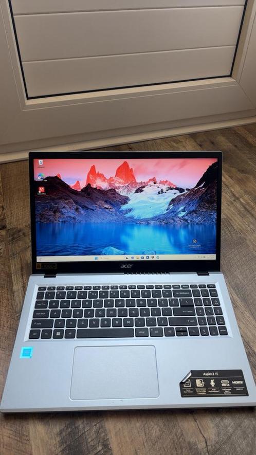 Acer aspire 3 15 zo goed als nieuw, Computers en Software, Windows Laptops, Zo goed als nieuw, 15 inch, SSD, 3 tot 4 Ghz, 4 GB