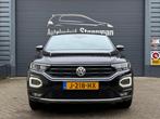 Volkswagen T-Roc 1.5 TSI Sport | Camera | Carplay| LED | 18", 4 cilinders, Leder en Stof, Zwart, Origineel Nederlands