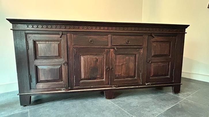 Houten dressoir in koloniale stijl, Huis en Inrichting, Kasten | Dressoirs, Zo goed als nieuw, 200 cm of meer, 25 tot 50 cm, Met lade(s)
