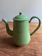 Emaille koffiepot reseda groen met gouden bies, Antiek en Kunst, Antiek | Emaille, Ophalen of Verzenden