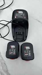 Black and Decker 12v accu lader en 2 accus, Ophalen of Verzenden, Gebruikt