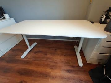 Ikea Bekant bureau - afbeelding 1