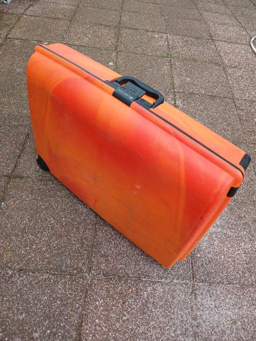 Koffer, Carlton, voor gebruik of onderdelen, Koopje, Sieraden, Tassen en Uiterlijk, Koffers, Gebruikt, Hard kunststof, 70 cm of meer