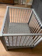 Box te koop met boxkleed en speelgoedzak, Kinderen en Baby's, Boxen, Ophalen, Gebruikt, Vierkant, In hoogte verstelbaar