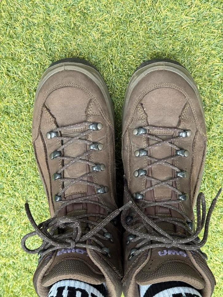 LOWA renegade mid ws 41 / 7, Sport en Fitness, Bergsport en Wandelen, Gebruikt, Schoenen, Ophalen of Verzenden