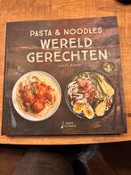 Pasta & Noodles Wereldgerechten - Kookboek, Ophalen of Verzenden, Zo goed als nieuw, Azië en Oosters, Hoofdgerechten
