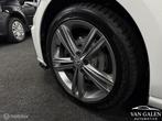Volkswagen Golf 1.5 TSI R-Line 150pk PANO|LED|MASSAGE|1e EIG, Voorwielaandrijving, Huisgarantie, 4 cilinders, Wit