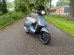 Vespa sprint 2016 80cc, Fietsen en Brommers, Scooters | Vespa, Ophalen, Gebruikt