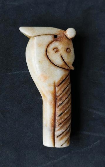 Chinese Jade Hanger beschikbaar voor biedingen