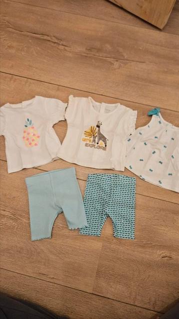 baby setje maat 59/62 beschikbaar voor biedingen