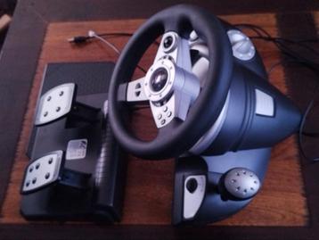 Bieden: Stuur bundel PS/PC/XBOX 2x gebruikt beschikbaar voor biedingen