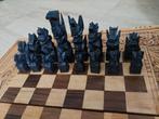 Mooie vintage handbewerkte houten koffer schaak/backgammon, Een of twee spelers, Gebruikt, Ophalen of Verzenden