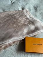 Louis Vuitton Monogram Sjaal Lichtroze, Maat 46/48 (XL) of groter, Louis Vuitton, Ophalen of Verzenden, Zo goed als nieuw