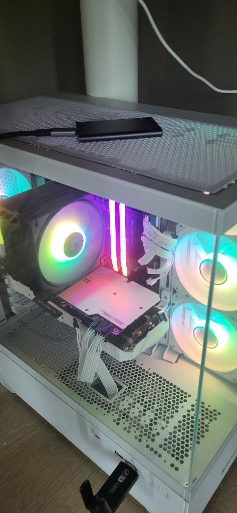 RTX 2080 - Wit refurbished, Computers en Software, Videokaarten, Refurbished, Nvidia, GDDR6, Tv-Out, HDMI, DisplayPort, Ophalen of Verzenden