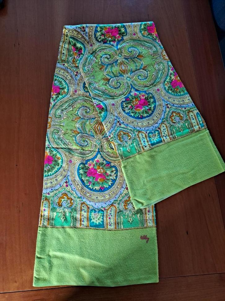 Oilily sjaal limoen groen, Kleding | Dames, Mutsen, Sjaals en Handschoenen, Zo goed als nieuw, Sjaal, Ophalen of Verzenden